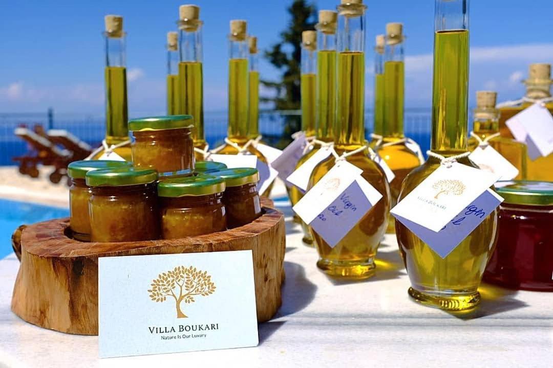 Villa Boukari Chlomos Eksteriør billede